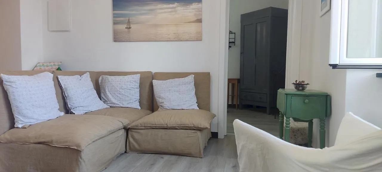 Martiri 1 By Tempovacanza Diano Castello 0*,  Italien